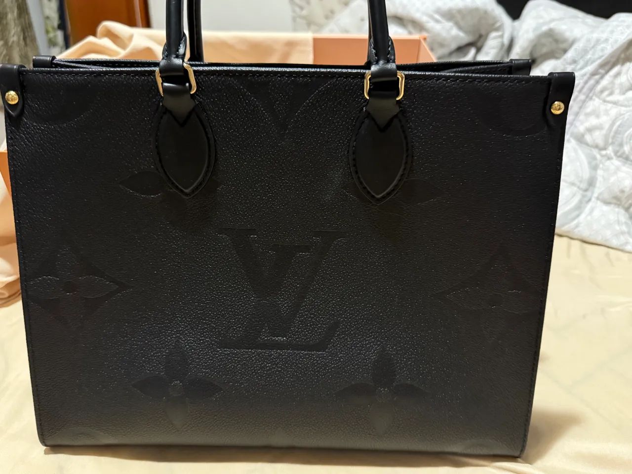 Bolsa Louis Vuitton On The Go G original sem uso  - Foto 2
