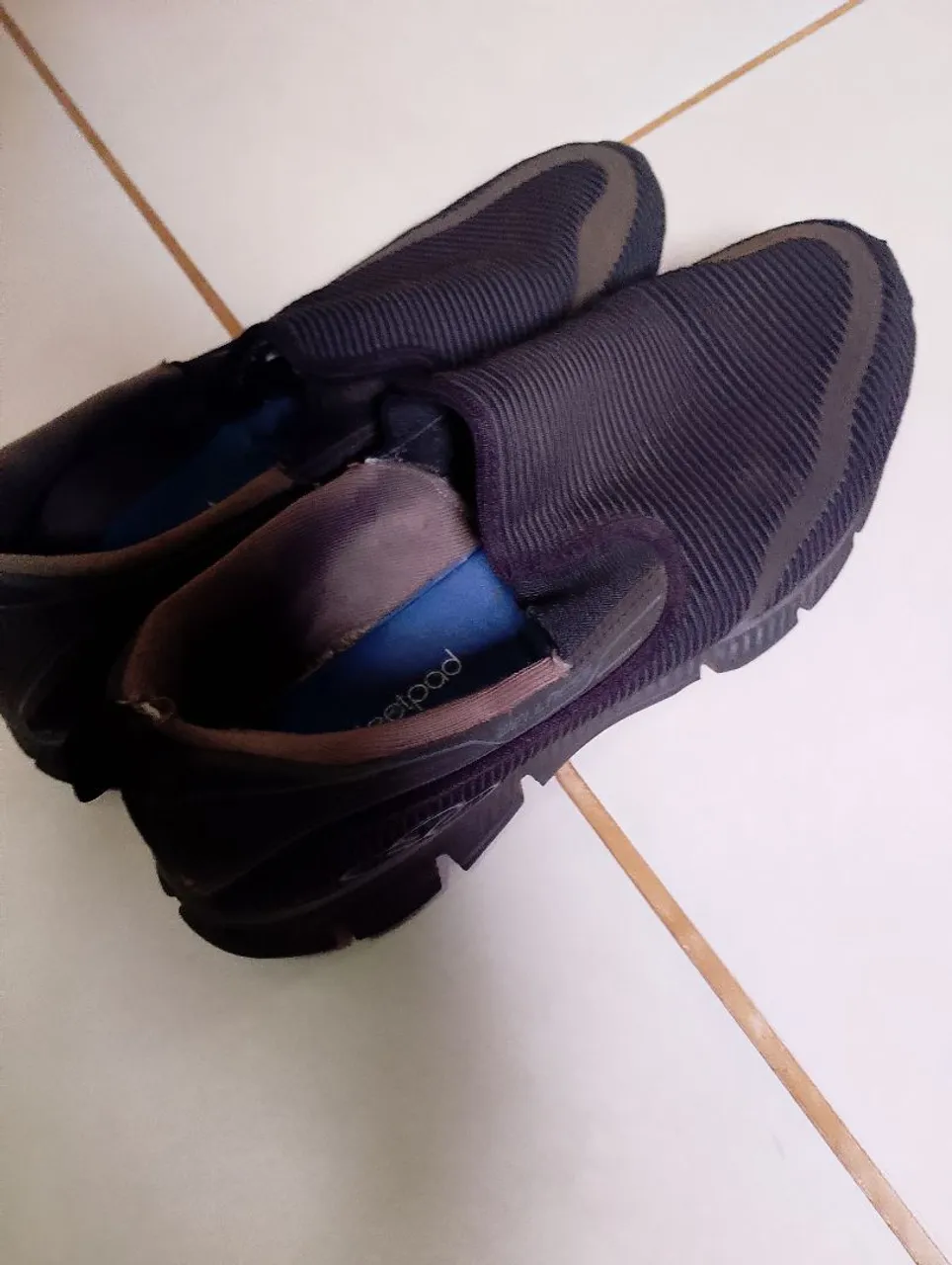 Tênis Slip On Confortável - Novo