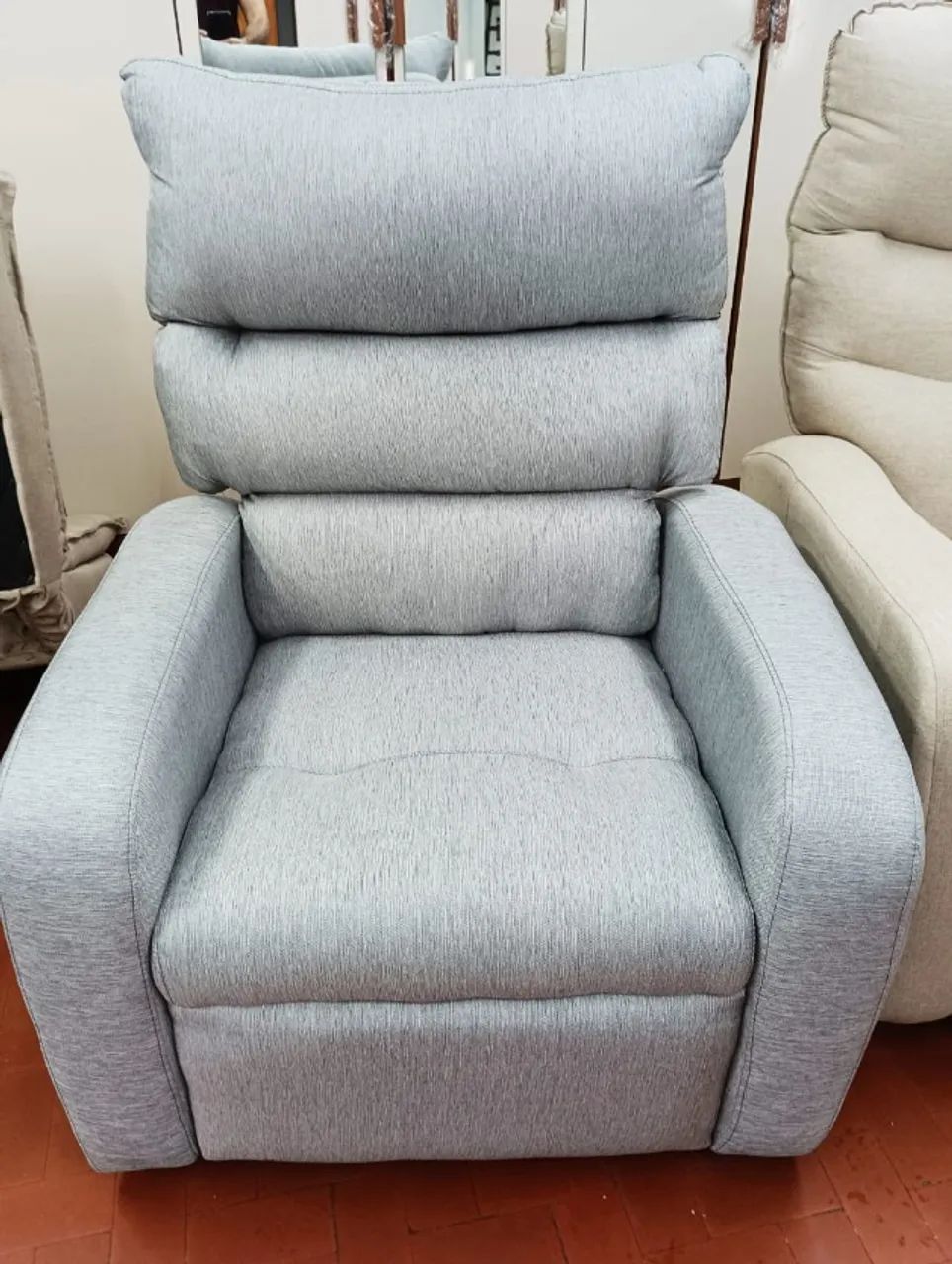 Poltrona Reclinável Kwid. - Foto 2