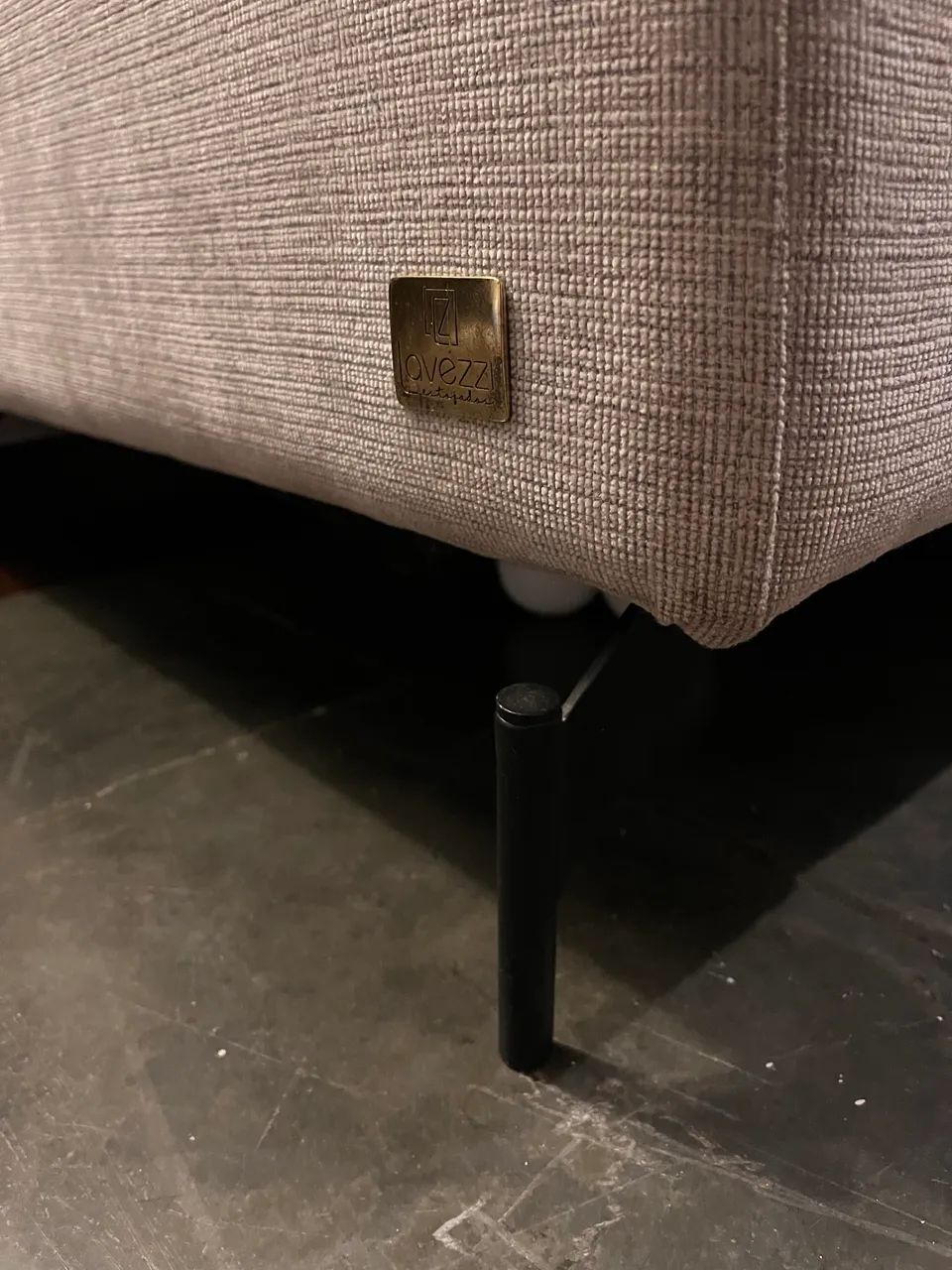 Sofá em linho 2m64861355731075121