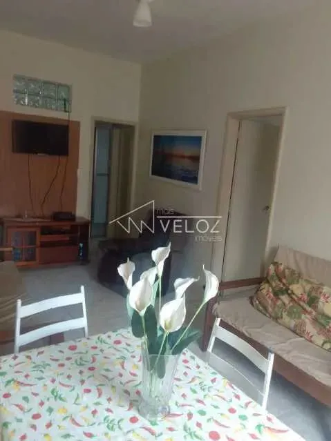 Apartamento - / Residencial / Flamengo