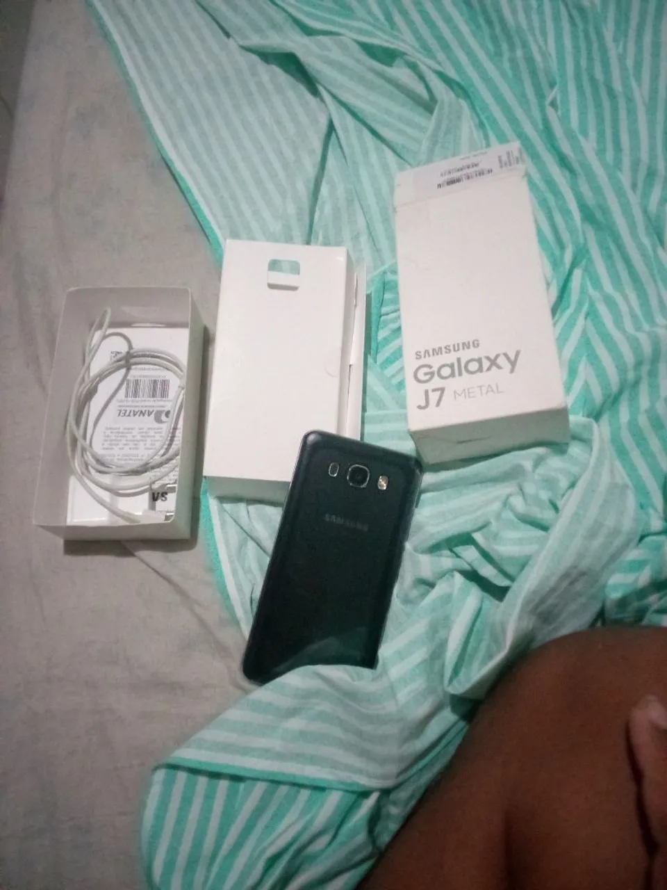 Samsung Galaxy J7 Metal