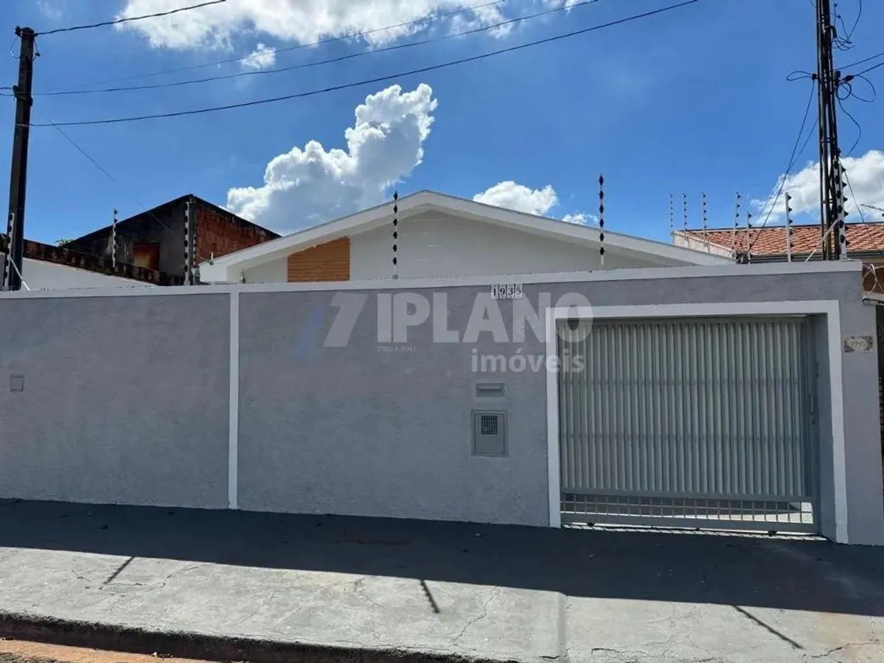 Venda de Casas / Padrão na cidade de Araraquara