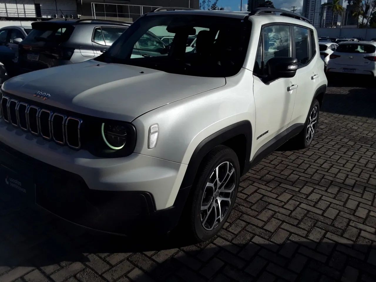 Jeep Renegade 2024 1.3 t270 turbo flex longitude at6