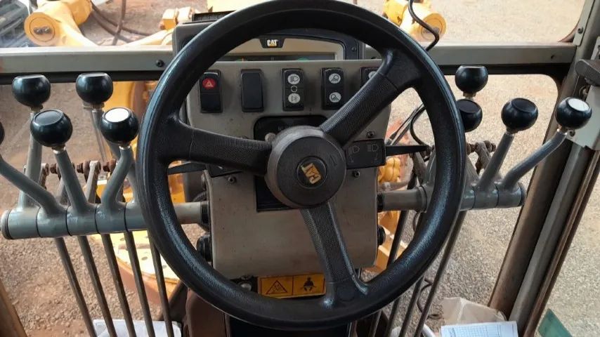 MOTONIVELADORA CAT 140K 17,2T  - Foto 6