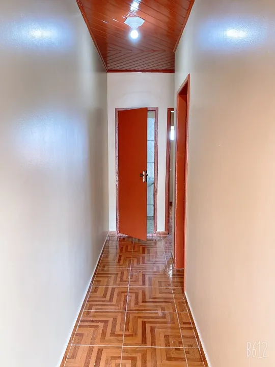 Vendo Casa de 02 Quartos no Bairro Novo Aleixo