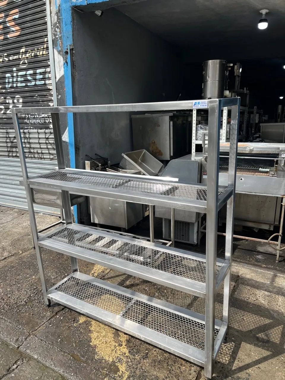 Estante de aço inox FRITOMAQ 1,40x40  para restaurante