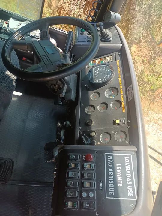 Ônibus Classe Turismo - 2400 - Foto 4