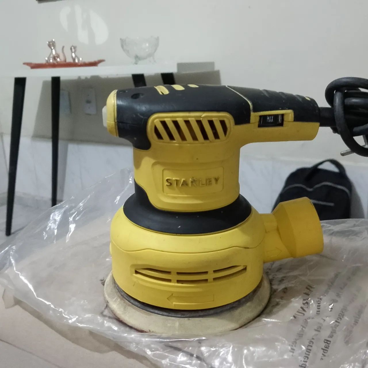 Lixadeira Orbital STANLEY  - Foto 3