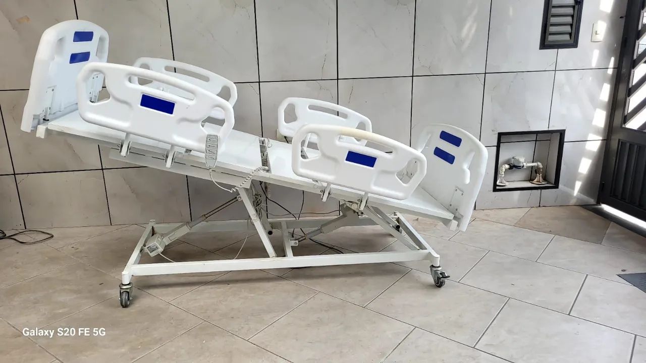 Cama hospitalar elétrica (posição de poltrona) - Foto 4