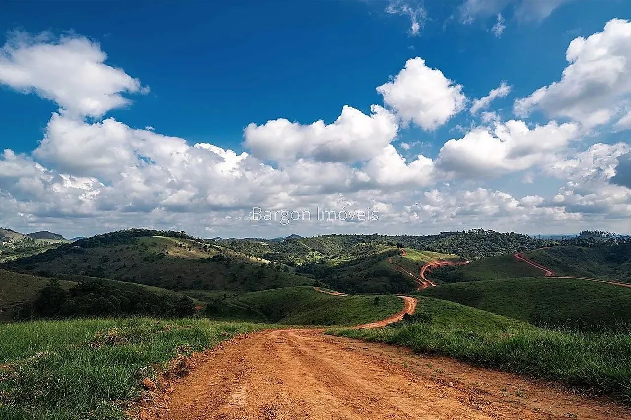Sítios a venda no Condomínio Fazendinhas Vale do Sol em Juiz de Fora