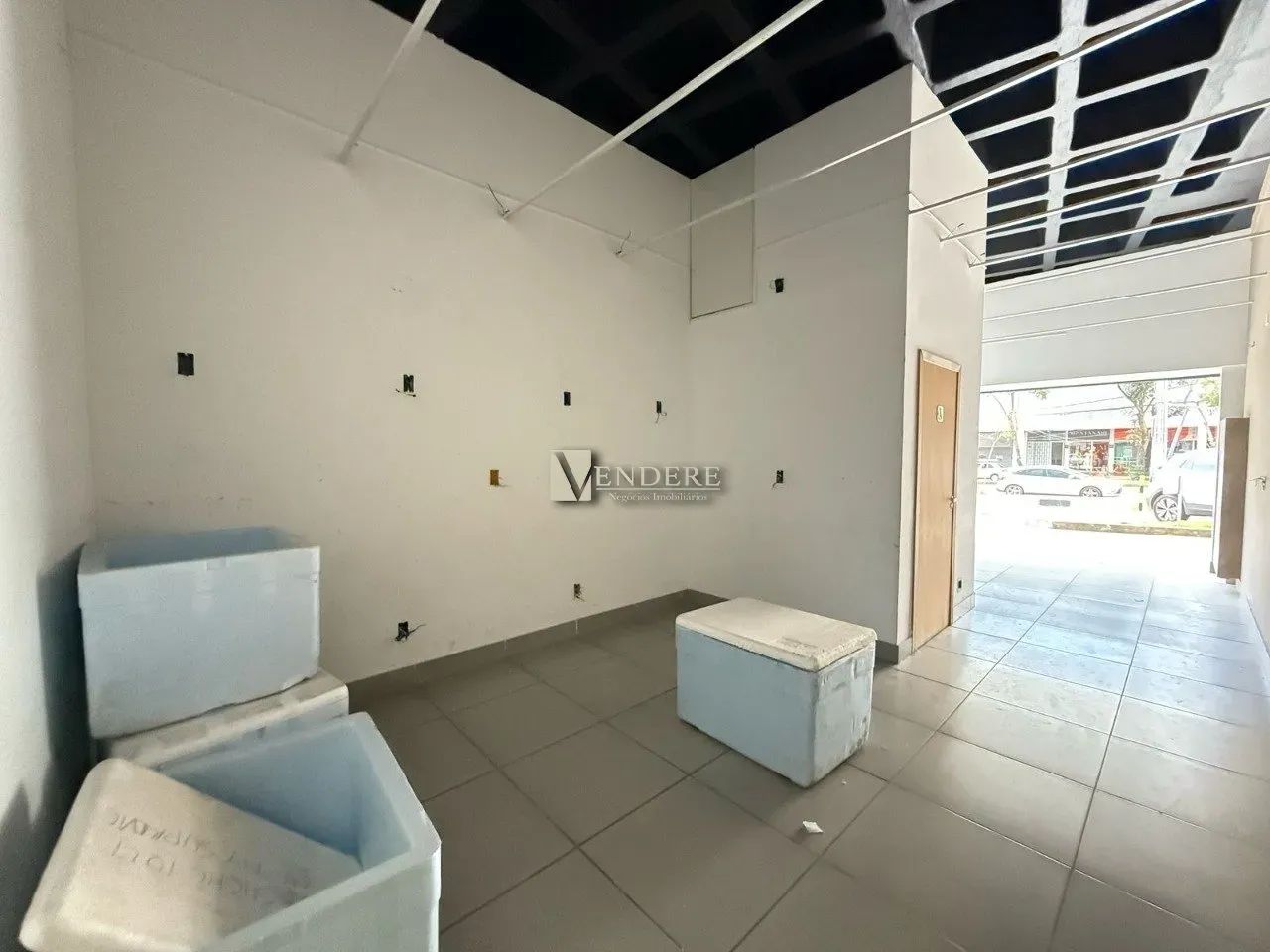 Loja de 50m² para locação - Buritis