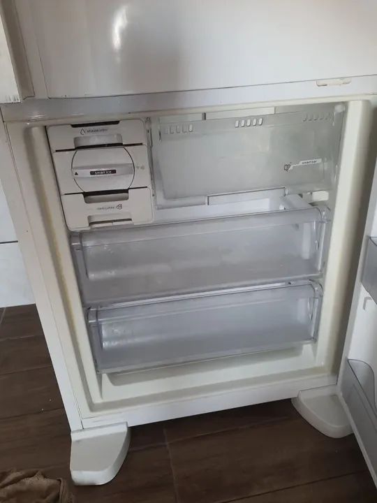 Geladeira Brastemp Inverse Frost Free - Foto 6
