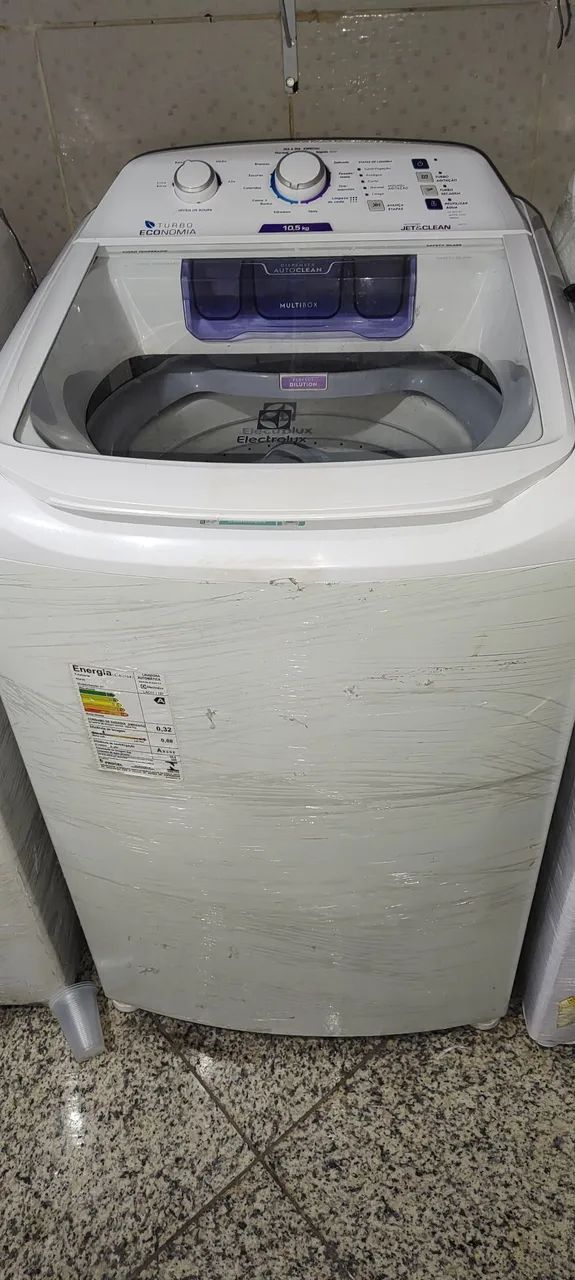 Máquina de Lavar Roupa Electrolux 10,5kg - Foto 2