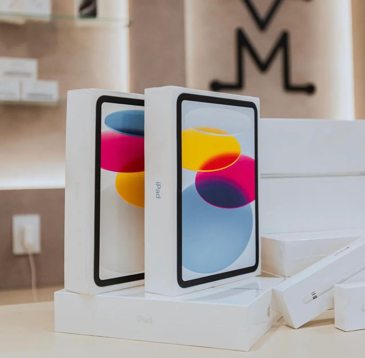 iPad 11 128 GB Novo na Caixa 