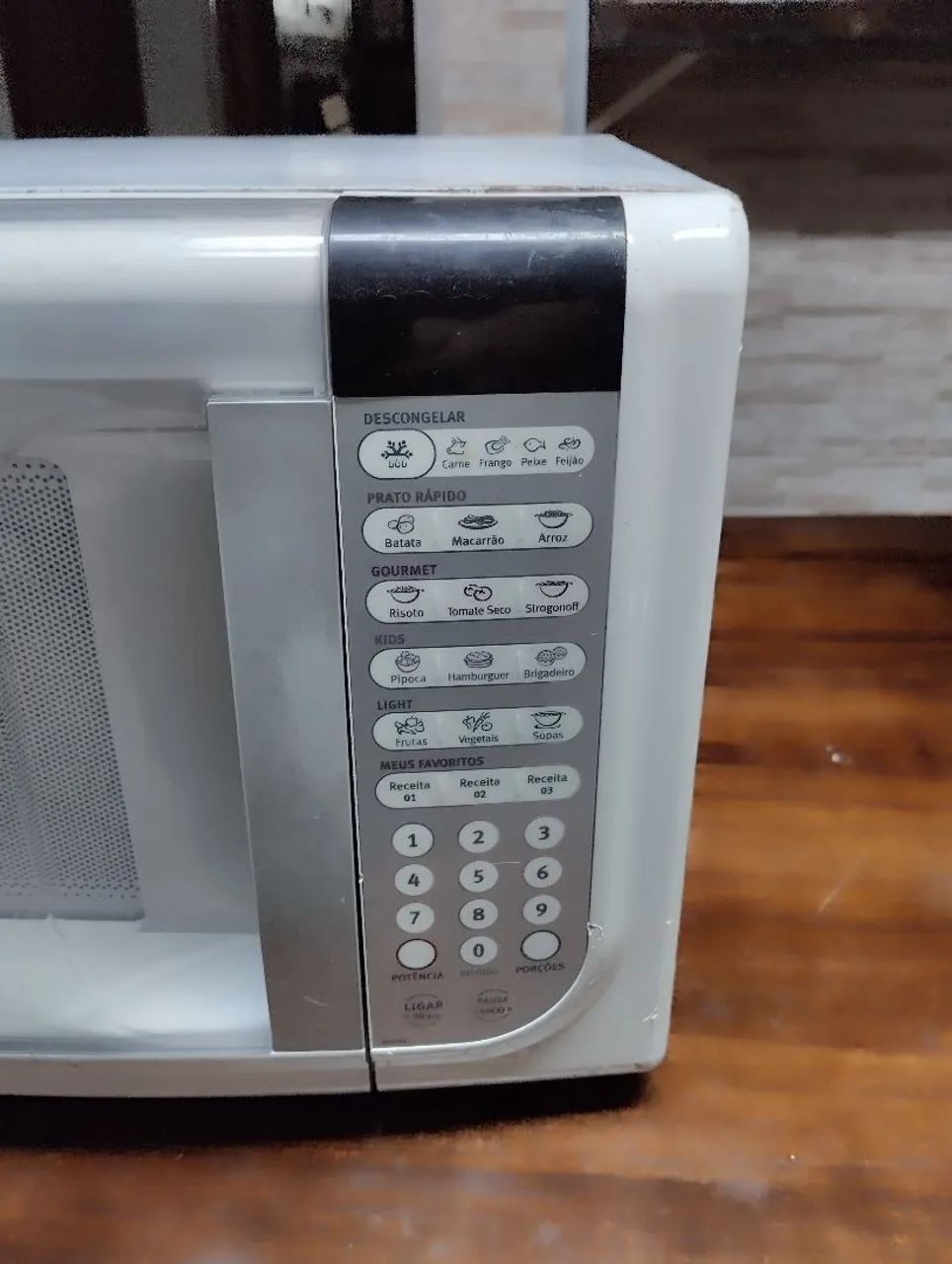 Micro-ondas Electrolux Branco 31 litros  - Foto 5