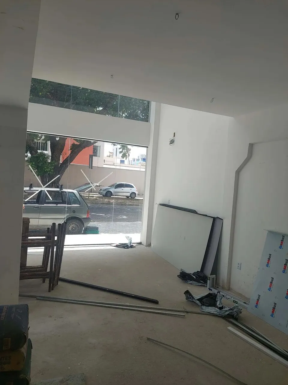 ALUGO LOJAS GALERIA C/30 e 60m2 LAGOA NOVA - CAVALCANTE CORRETOR CL5787
