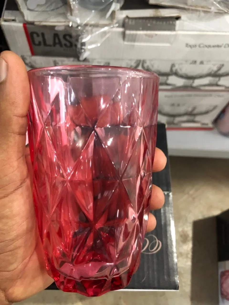 Copo de Vidro Vermelho para Sucos e Bebidas