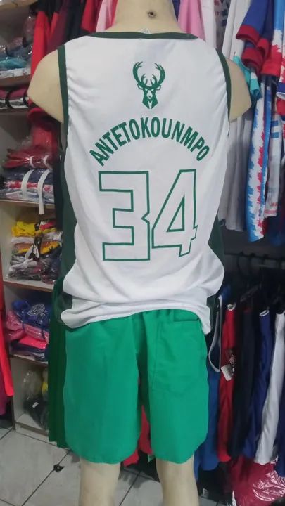 Camiseta e Shorts Milwaukee Bucks - Tamanho M - Foto 2