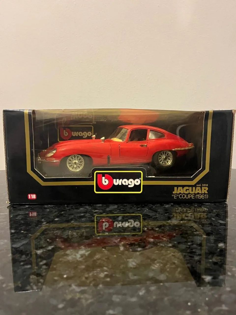 Miniaturas de carrinhos escala 1:18 e 1:24 - Foto 4