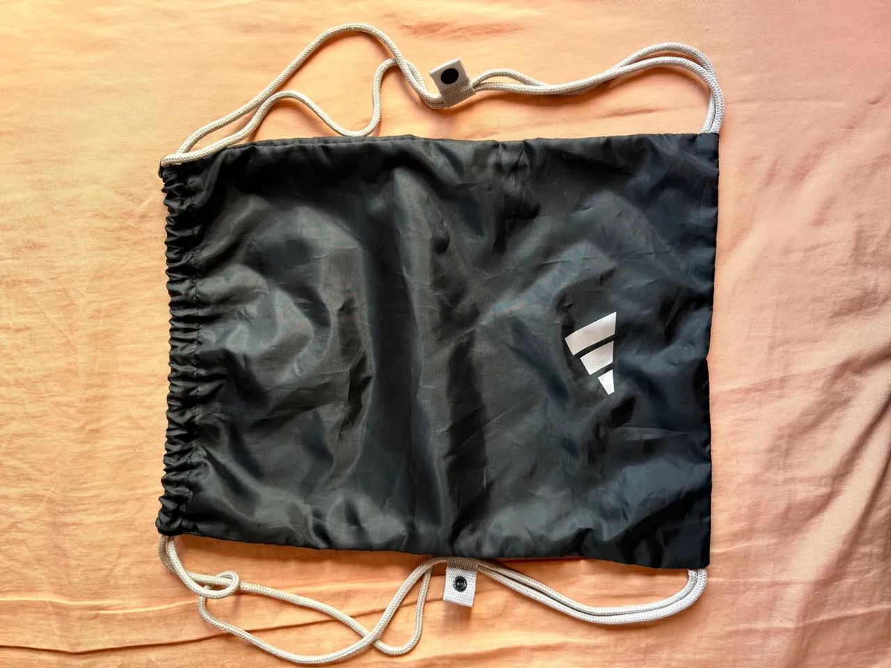 Mochila Saco Esportiva Preta Adidas - Foto 3