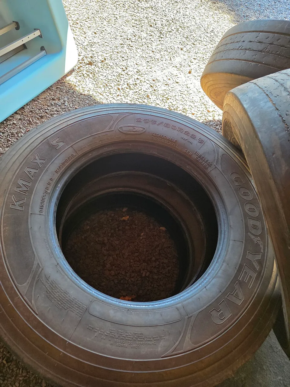 Pneus Goodyear KMAX S 295/80R22.5