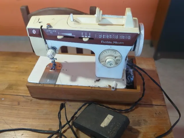 Máquina de costura