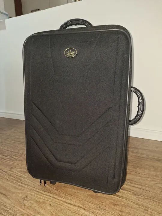 Mala de Viagem Village Preta