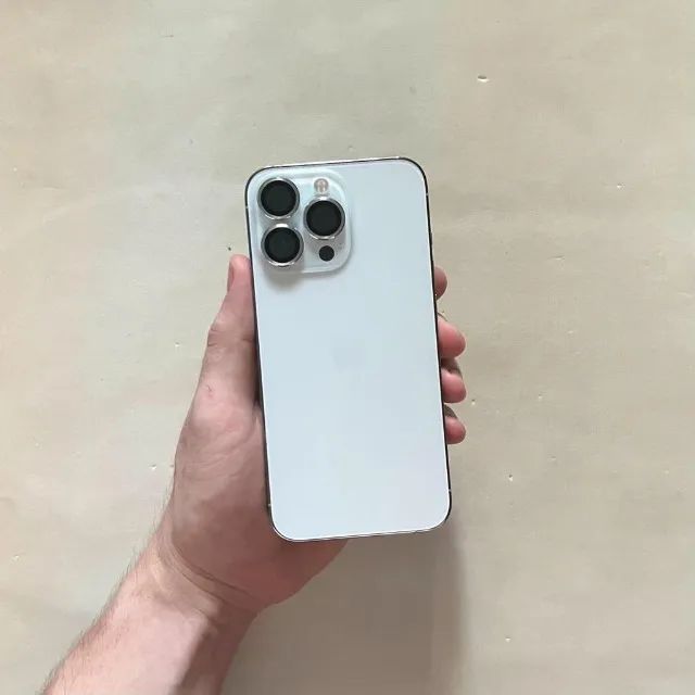 iPhone 13 Pro 256GB (Prata) - Celulares e Smartphones