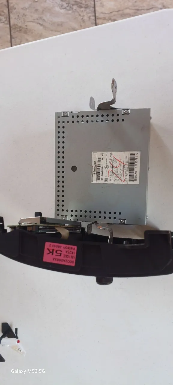Radio e cd original mitsubishi outlander