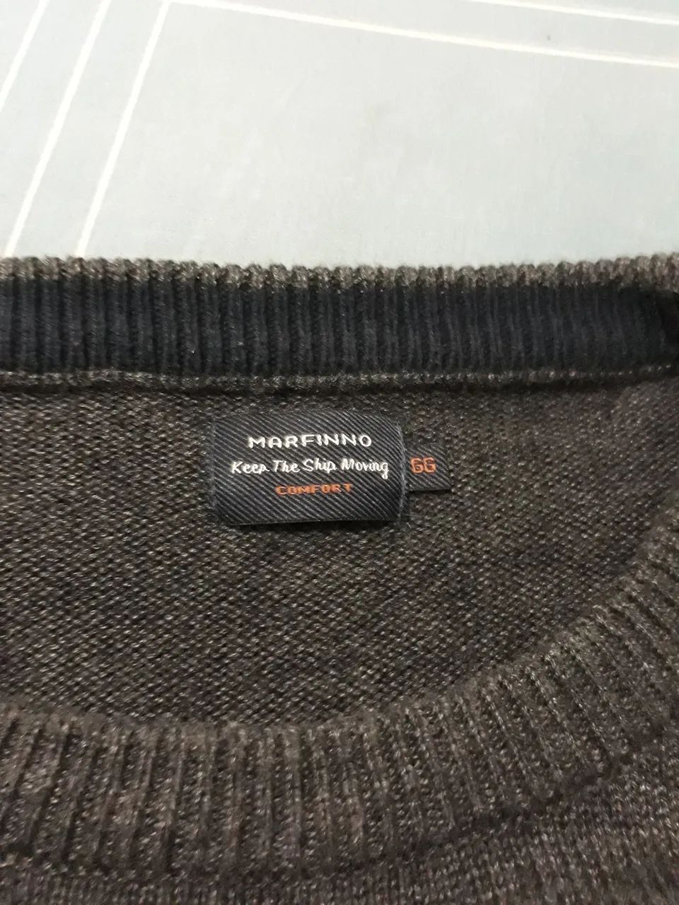 Blusa de moletom gola careca - Foto 2