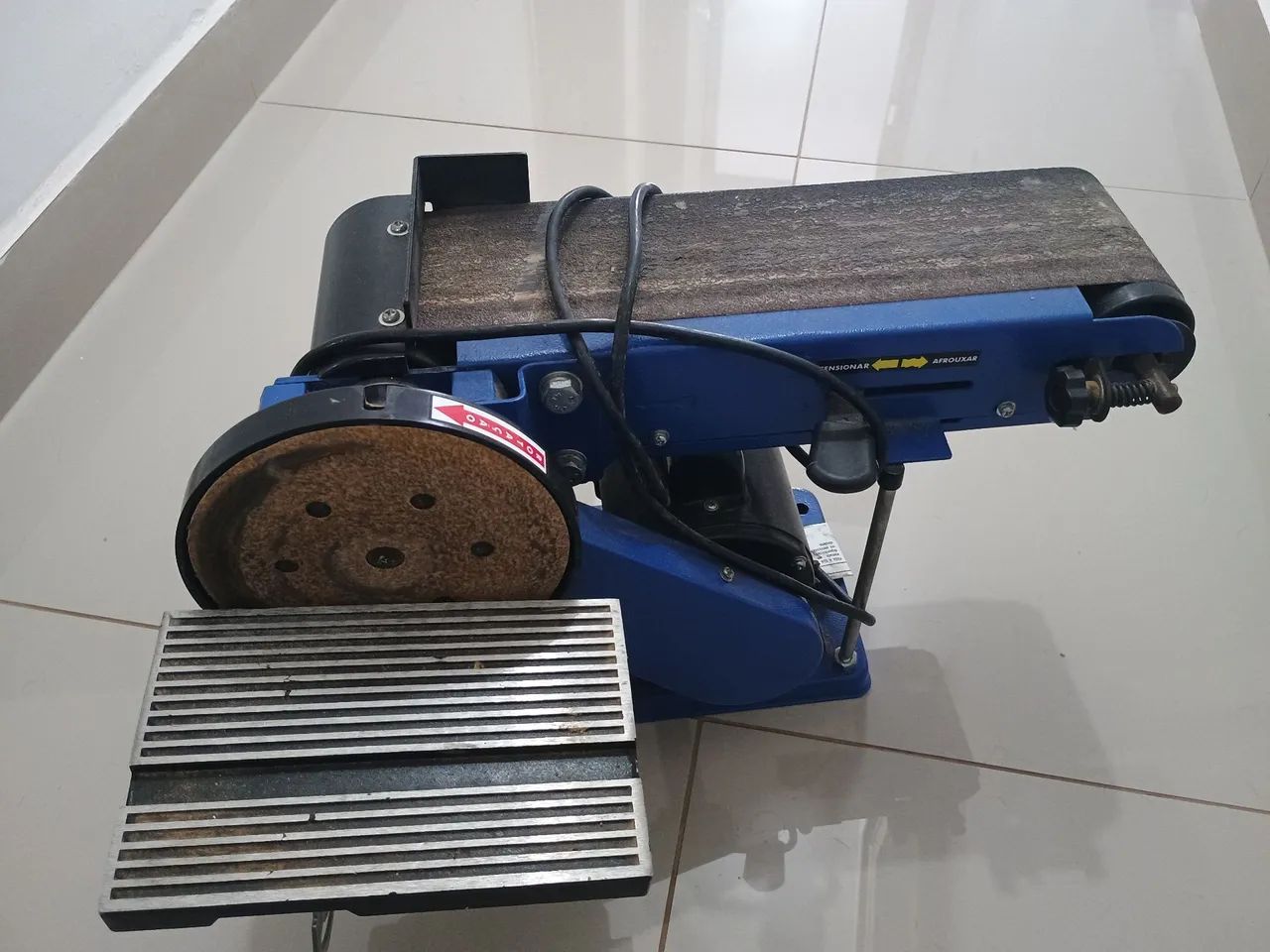Lixadeira de Cinta 100mm - Industrial Pouco uso 
