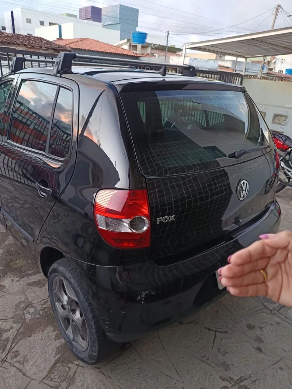 Vendo FOX 2008 carro de mulher ! - Foto 2