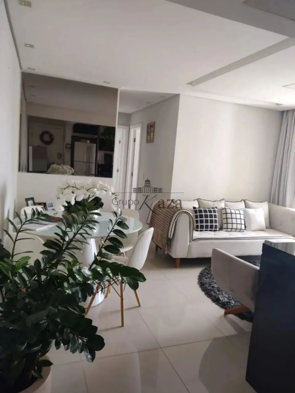Oportunidade - Apartamento - Residencial Rossi Montês - Vila Industrial - 2 Dormitórios - 