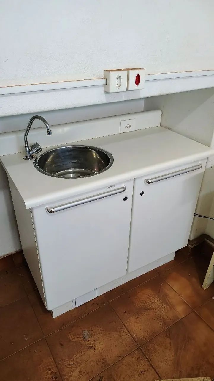 Bancada Compacta com Cuba Inox - Ideal para consultórios ou clínicass