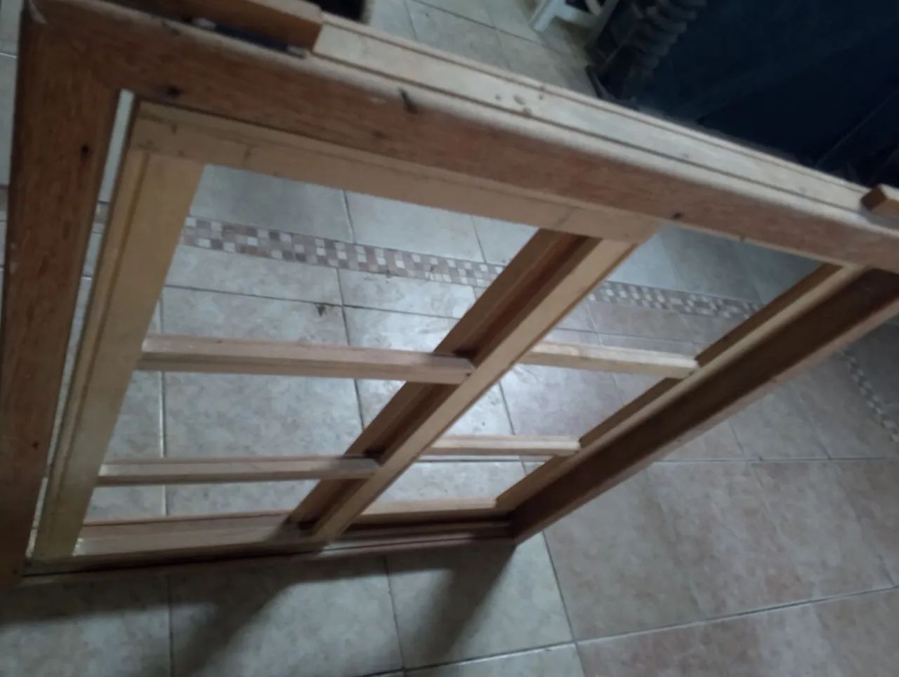 Janela de Madeira - Foto 3