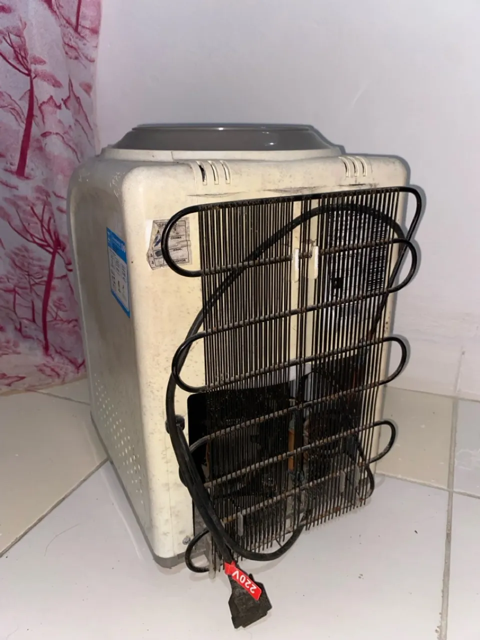 Bebedouro de água Esmaltec