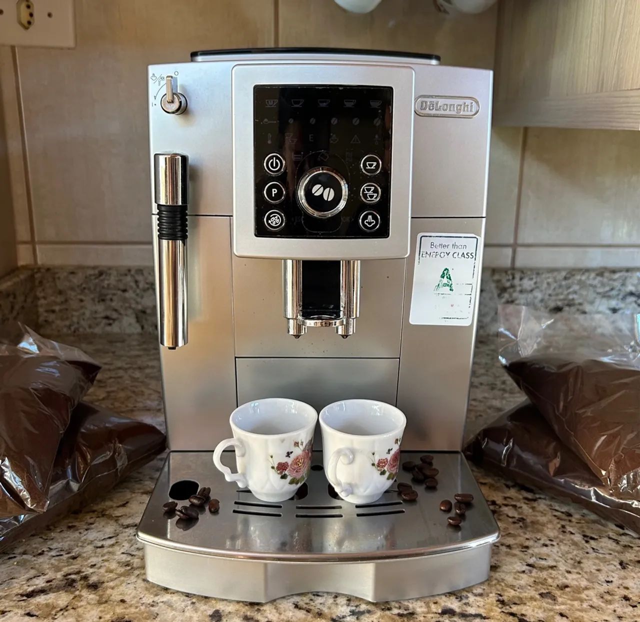 Cafeteira Expresso DeLonghi