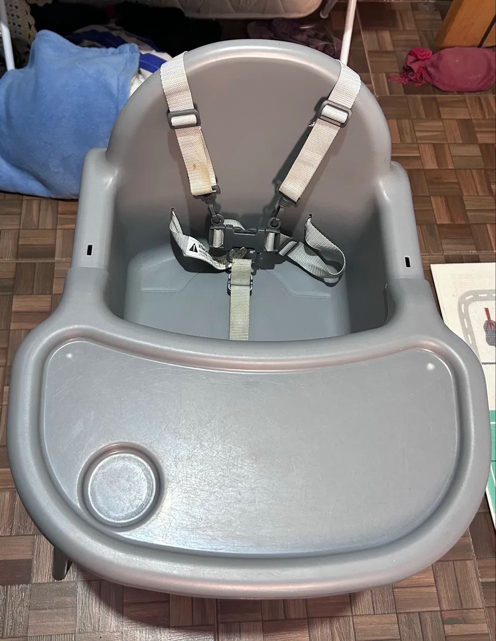 Vende-se cadeira de alimentação  - Foto 2