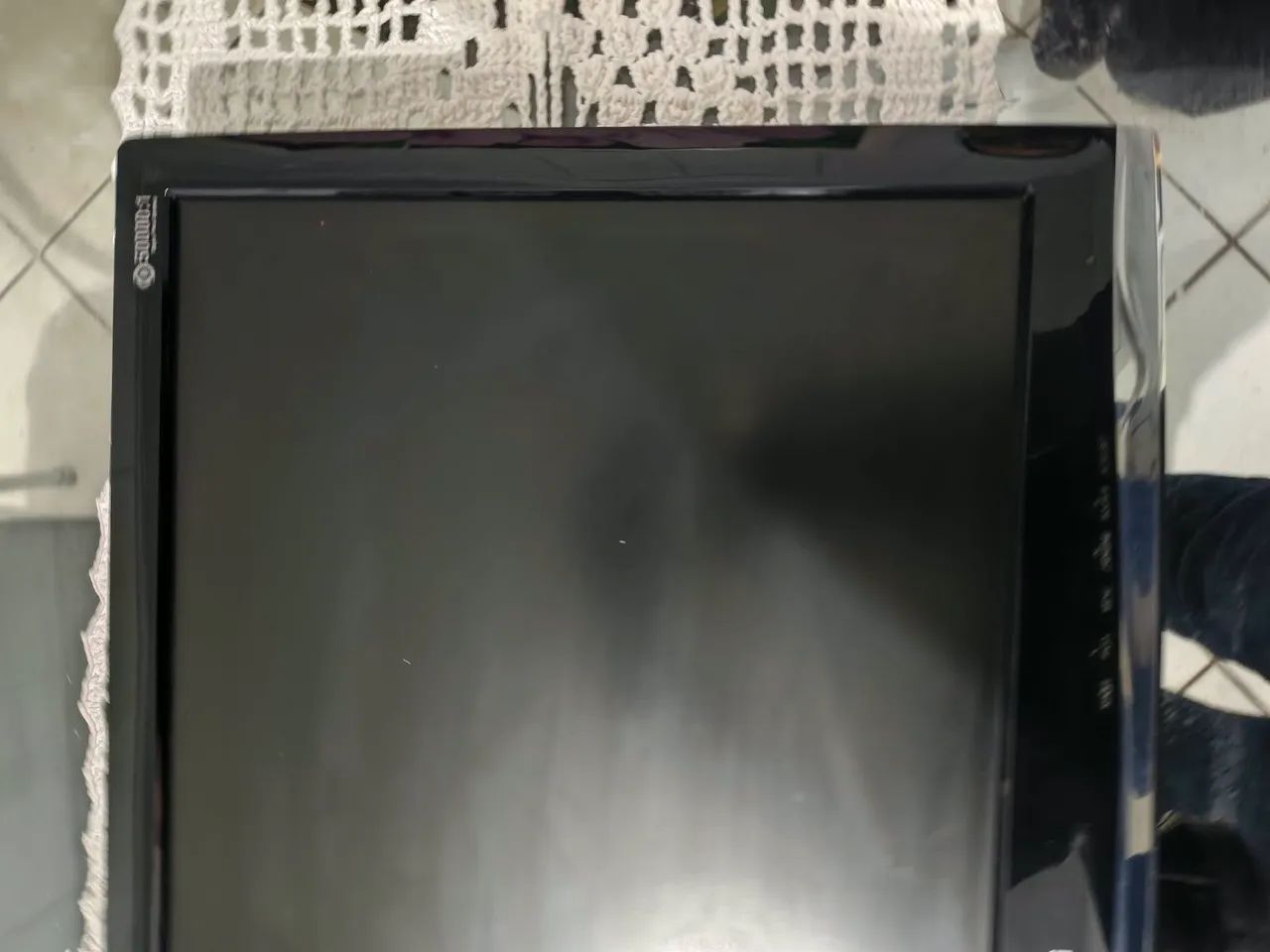 Monitor LG W2353V 23" Full HD - bom estado - Foto 4