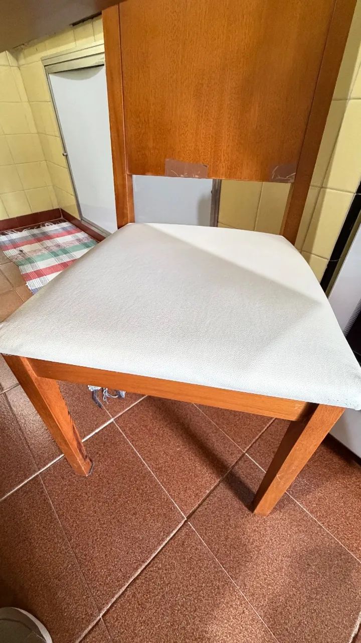 Mesa jantar retangular com 6 cadeiras  - Foto 4