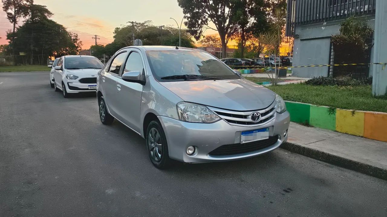 Toyota Etios 2016