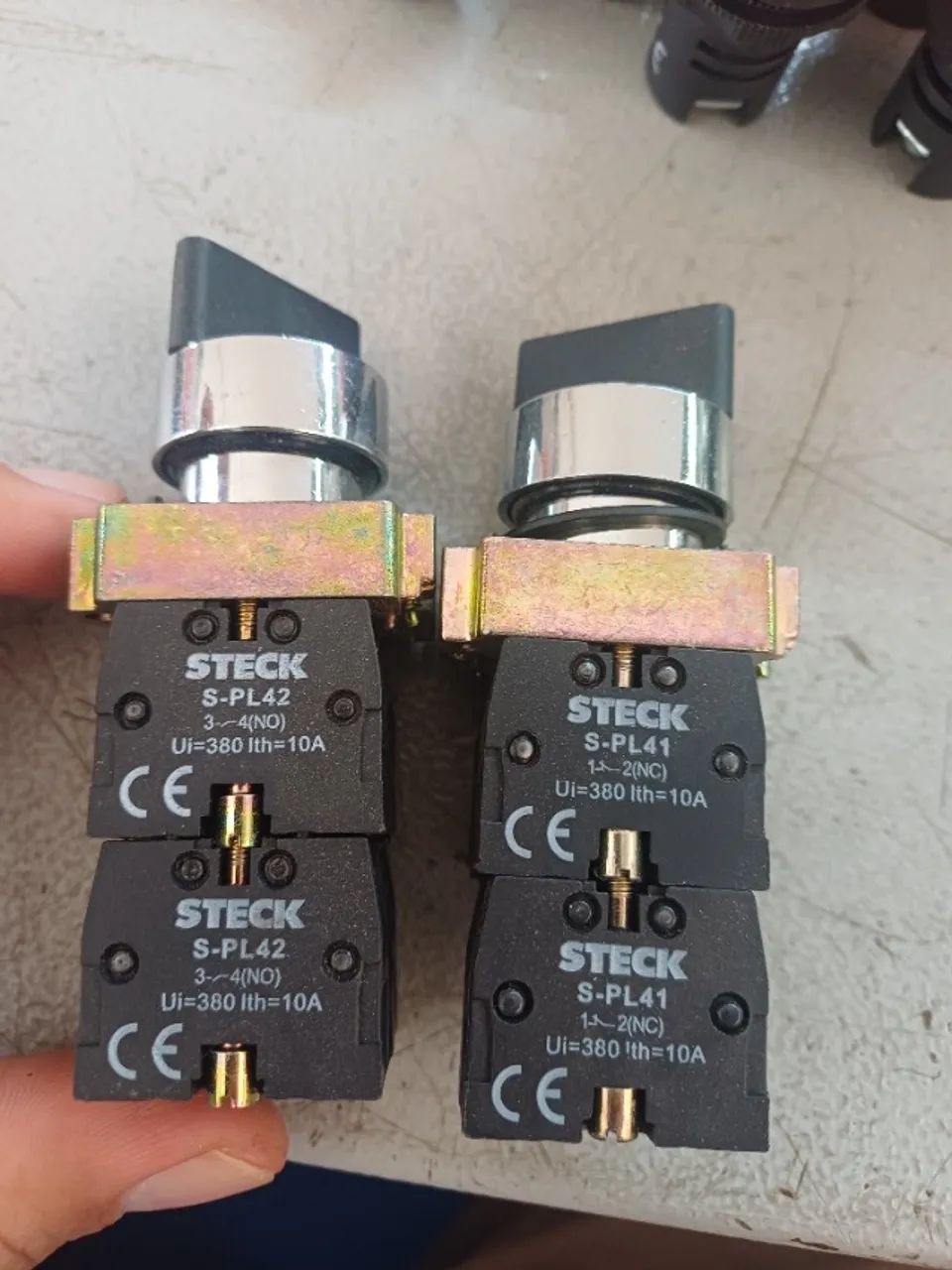Componentes de proteção elétrica  - Foto 3