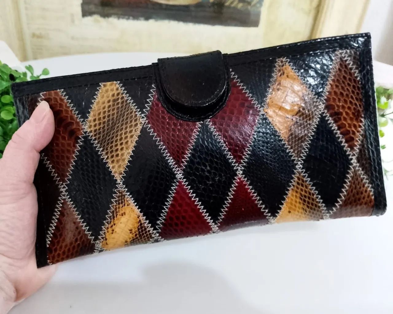 Clutch Antiga Couro Patchwork. - Foto 3
