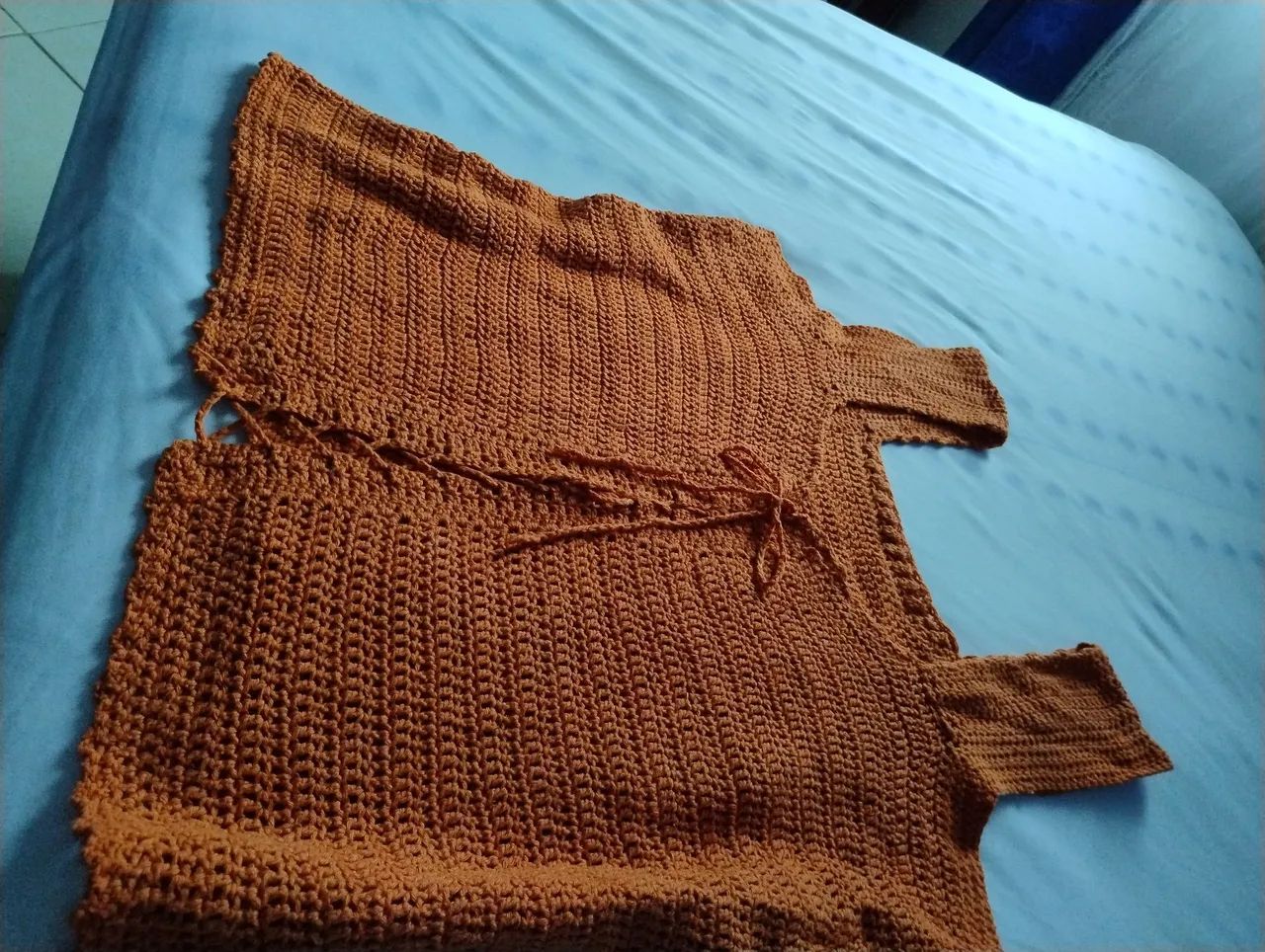 Blusa de alças em crochê  - Foto 3