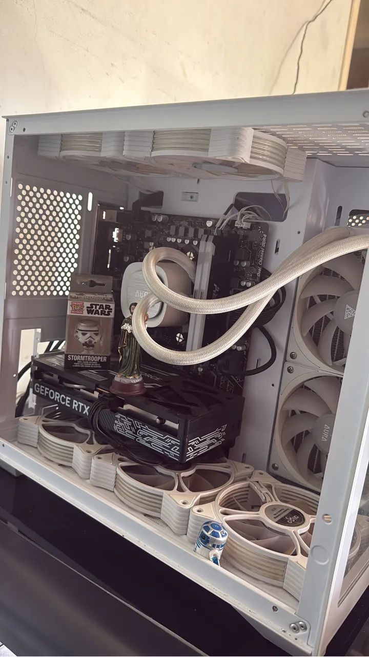 Vende-se pc. Mais informações, vem pv 