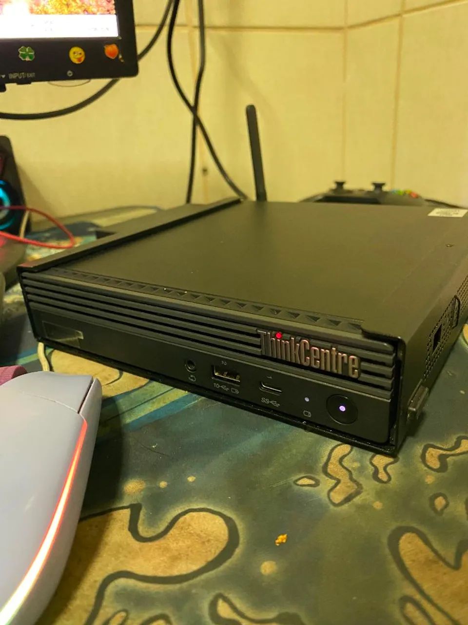 Lenovo ThinkCentre M80q Tiny Intel Core i5-10500T (Comet Lake) - Foto 4