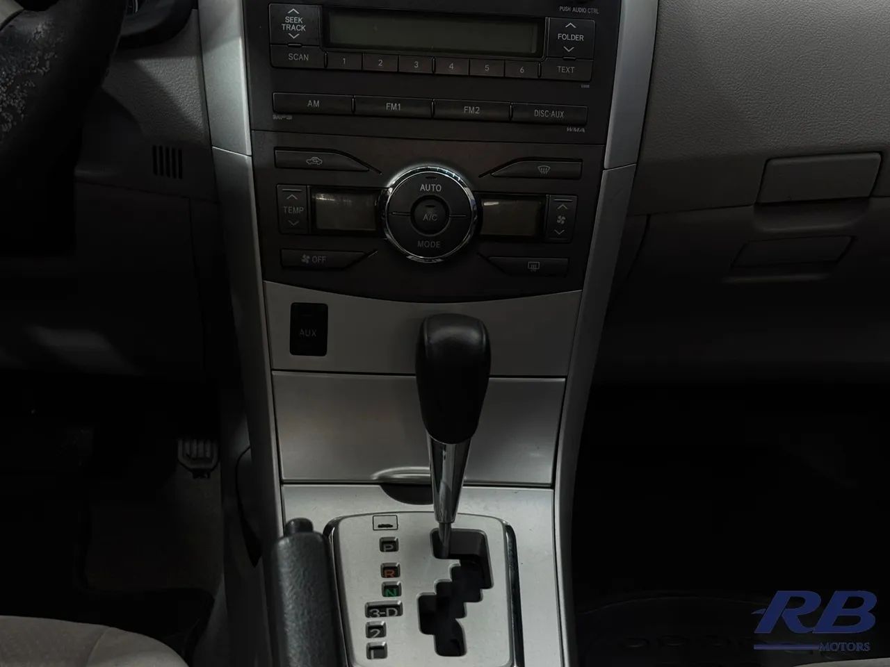 Toyota Corolla 1.8 GLI Upper 16V Flex 4P Automatico 2013 - Foto 5