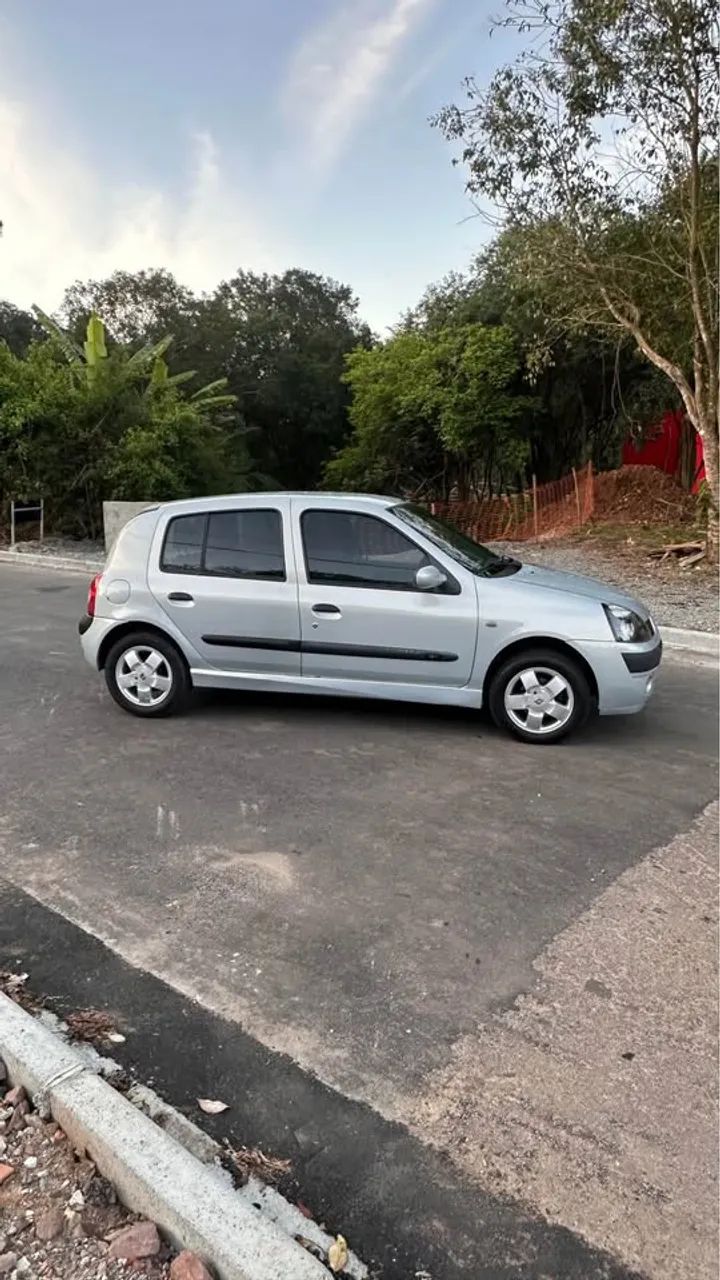 Renault Clio Dynamique 1.6 16V 110cv 3P 2004 - Foto 4