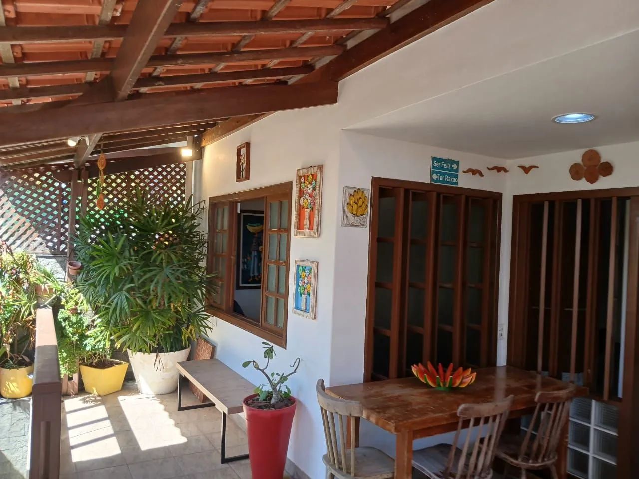 EXCELENTE CASA COM 04 QUARTOS, EM CONDOMÍNIO FECHADO  - Foto 2